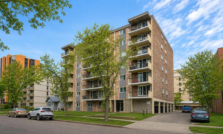 102-1312 13 Avenue SW
