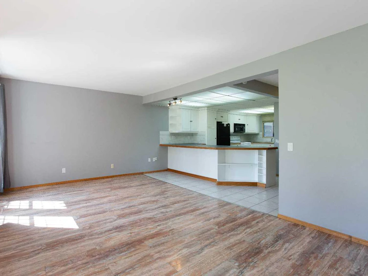 44-336 Rundlehill Drive NE, Calgary, AB, T1Y 2Y2 - 7