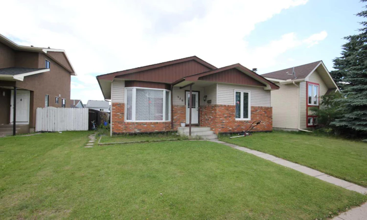 379 Falmere Road NE