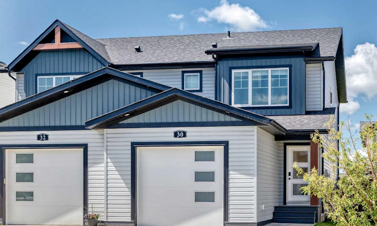 30 Iron Gate Boulevard