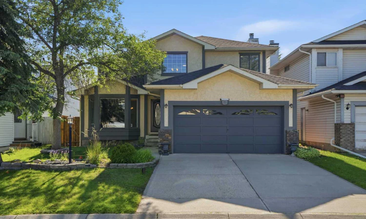 175 Shannon Circle SW