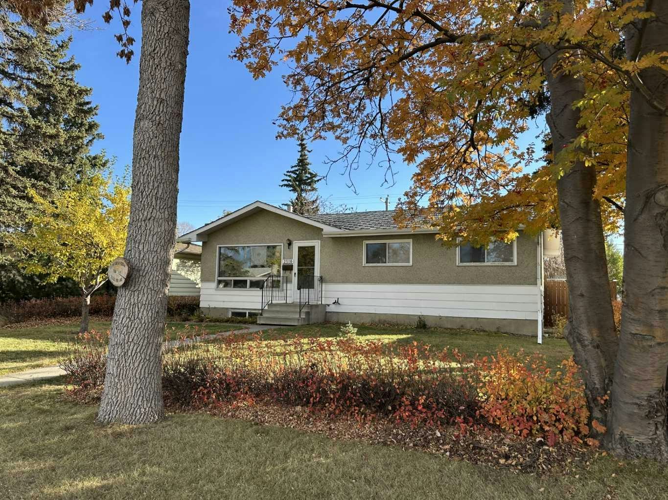 2510 35 Street SE, Calgary, AB, T2B 0X3