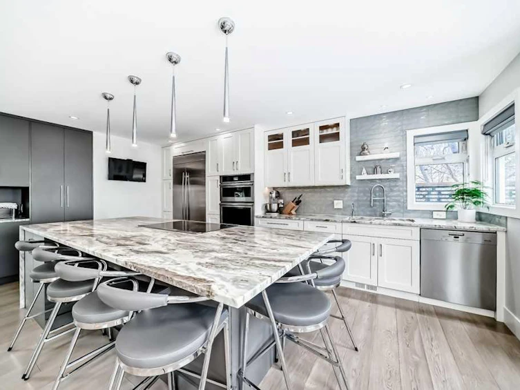 256 Riverside Mews SE, Calgary, AB, T2C 3Y8 - 11