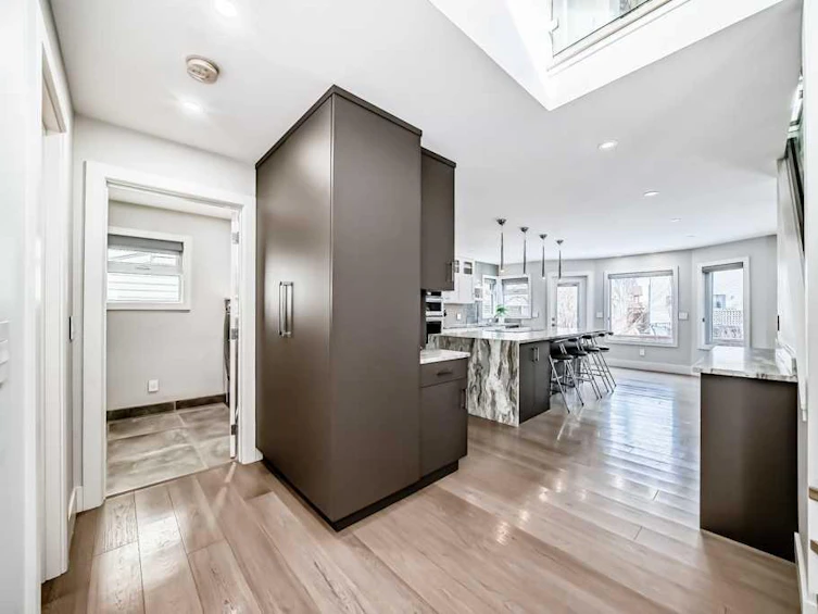 256 Riverside Mews SE, Calgary, AB, T2C 3Y8 - 24