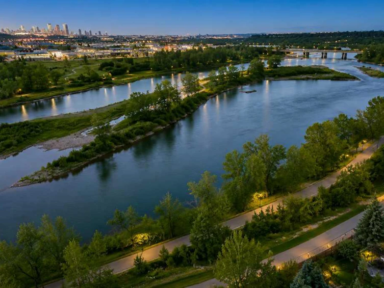 256 Riverside Mews SE, Calgary, AB, T2C 3Y8 - 7