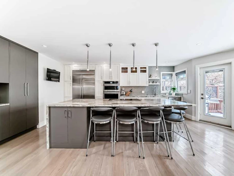 256 Riverside Mews SE, Calgary, AB, T2C 3Y8 - 9