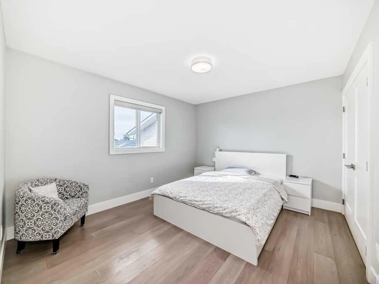 256 Riverside Mews SE, Calgary, AB, T2C 3Y8 - 35