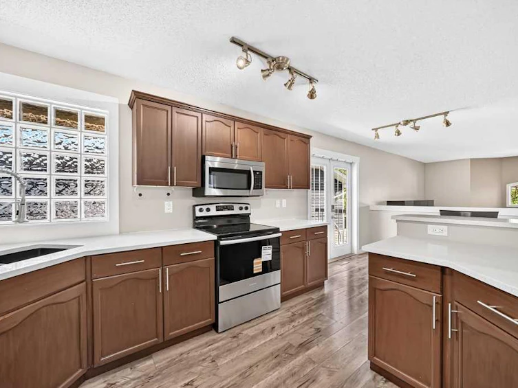 222 Covewood Close NE, Calgary, AB, T3K 5A1 - 10