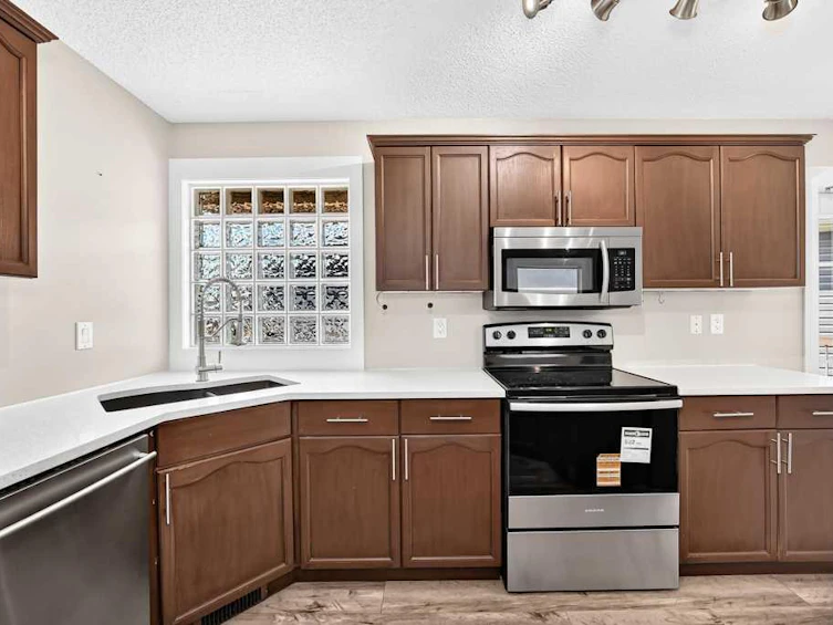 222 Covewood Close NE, Calgary, AB, T3K 5A1 - 9