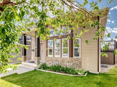 222 Covewood Close NE - 2