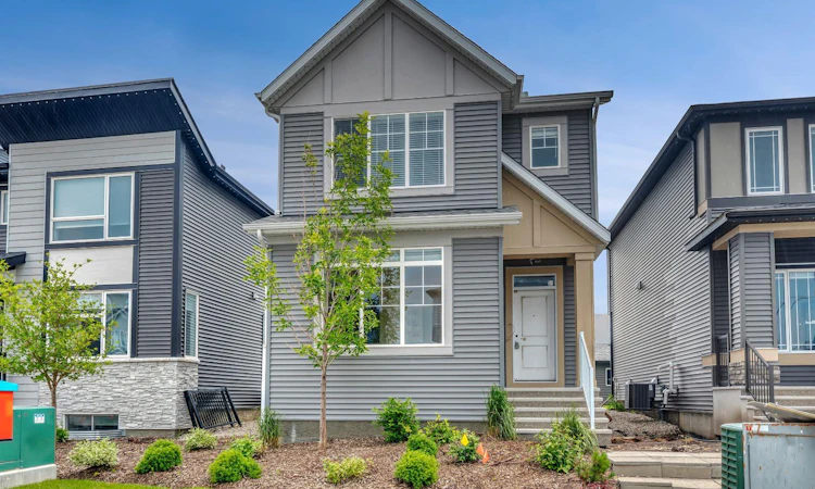 12 Belmont Place SW