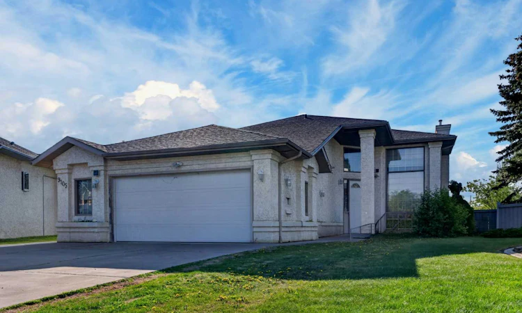 9105 Crystal Lake Drive