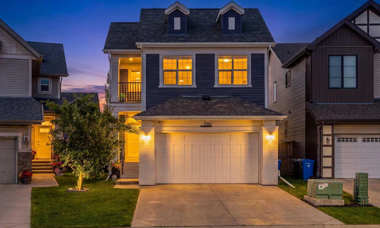 220 Copperpond Green SE