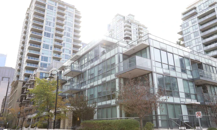 304-51 Waterfront Mews SW
