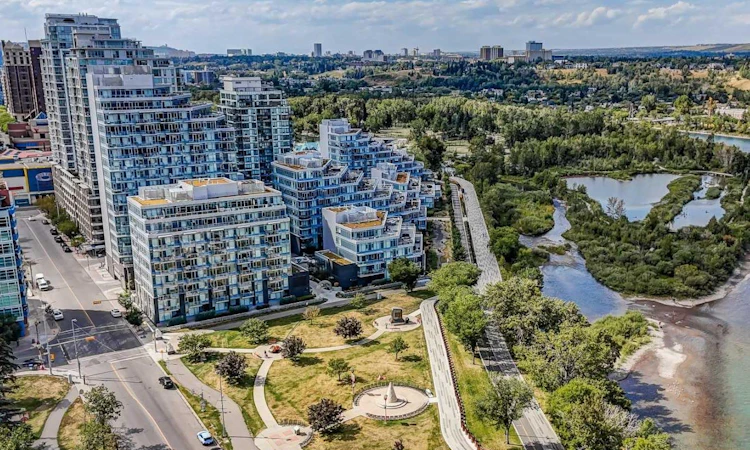 804-118 Waterfront Court SW