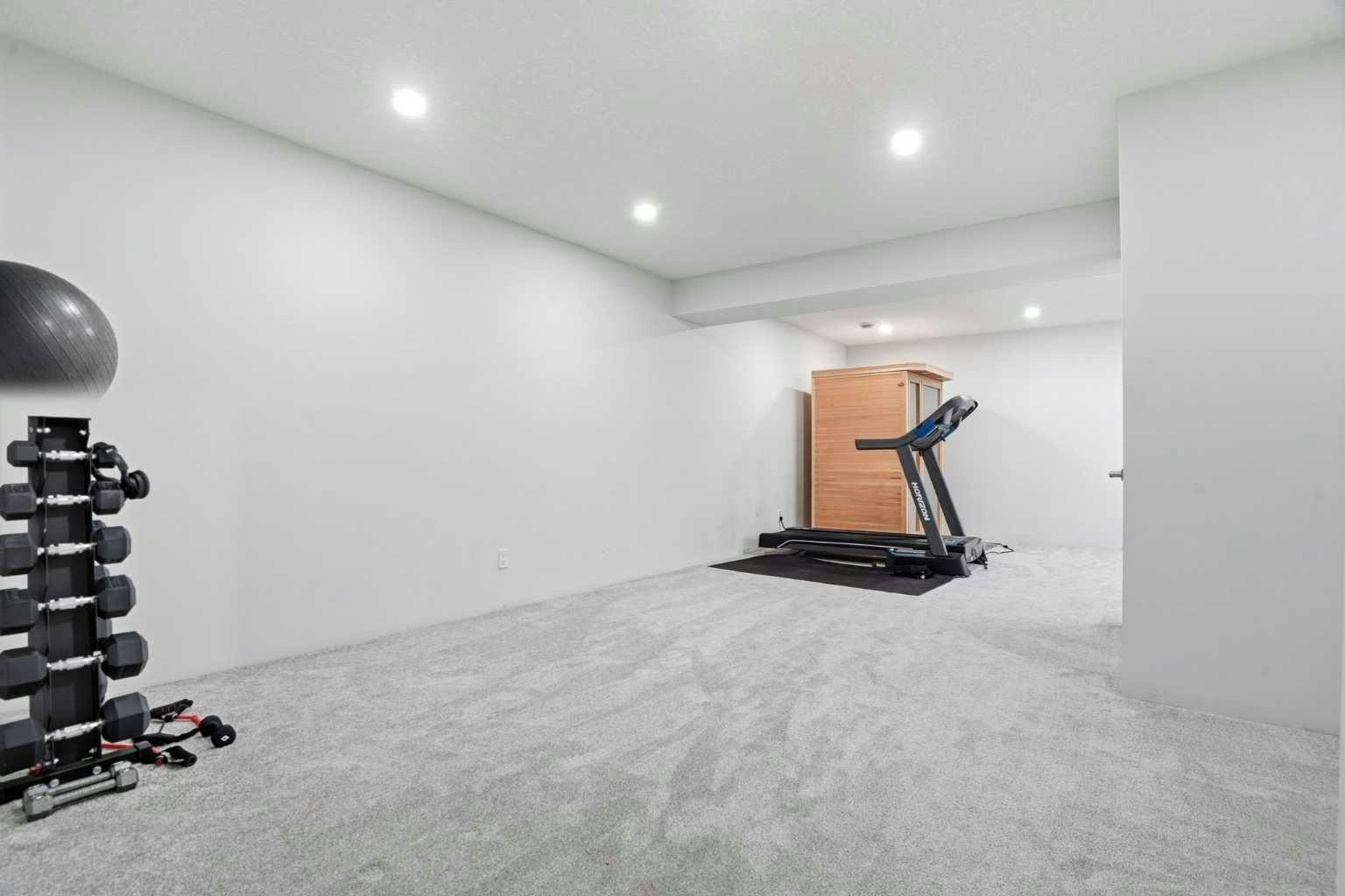 110 Drake Landing Gardens, Okotoks, AB, T1S 0P9 - 39