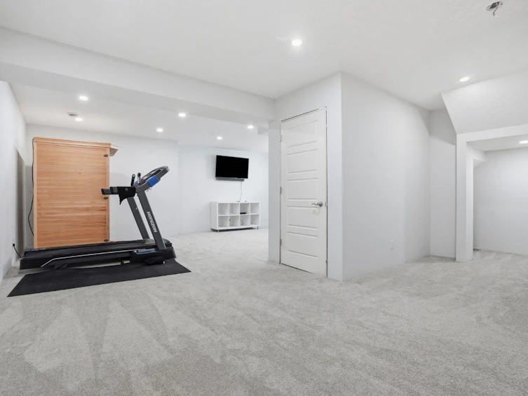 110 Drake Landing Gardens, Okotoks, AB, T1S 0P9 - 38