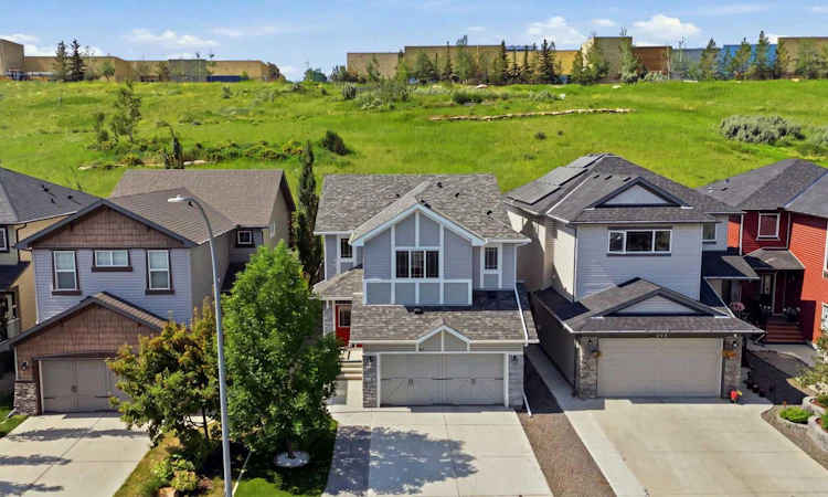 80 Sherwood Crescent NW