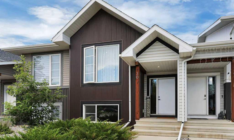 30 Evergreen Way