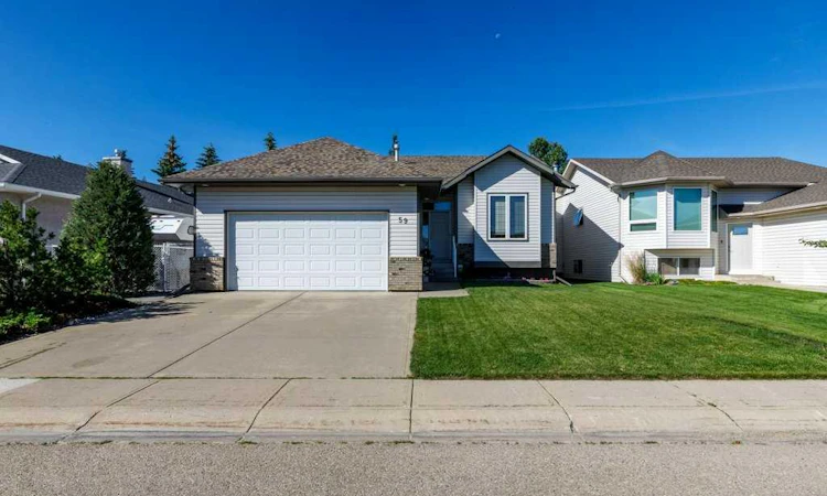59 Langford Crescent