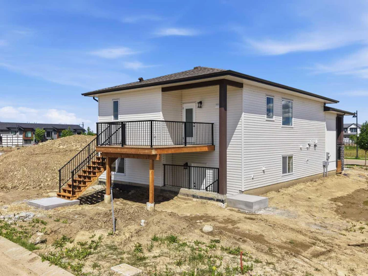 46 Tagish Avenue, Red Deer, AB, T4P 0Y7 - 6