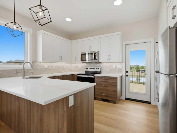 46 Tagish Avenue, Red Deer, AB, T4P 0Y7 - 17