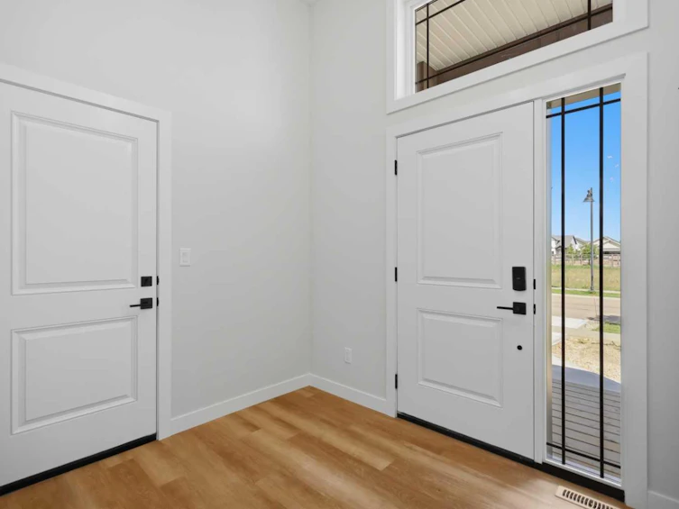 46 Tagish Avenue, Red Deer, AB, T4P 0Y7 - 32
