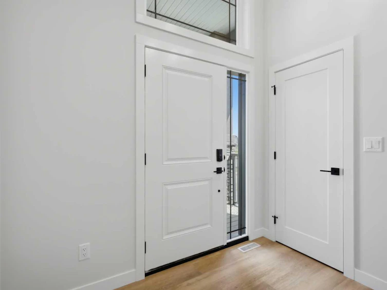 46 Tagish Avenue, Red Deer, AB, T4P 0Y7 - 31