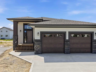 46 Tagish Avenue - 3