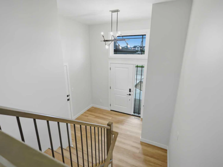 46 Tagish Avenue, Red Deer, AB, T4P 0Y7 - 11