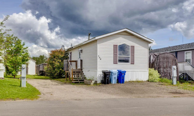 164 Grandview Crescent