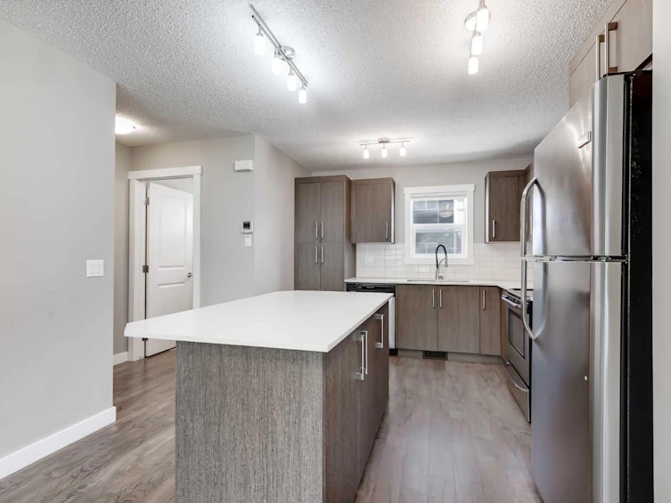 606-1225 Kings Heights Way SE, Airdrie, AB, T4A 0M4 - 3