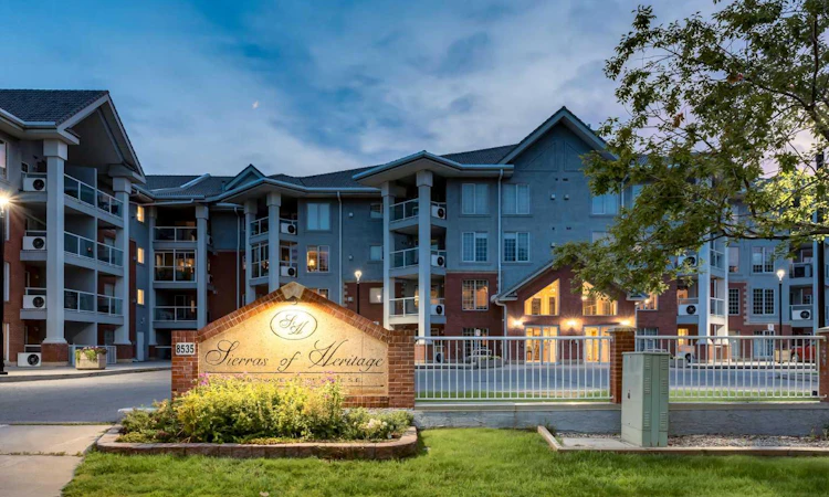 244-8535 Bonaventure Drive SE