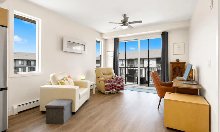 2401-740 Legacy Village Road SE