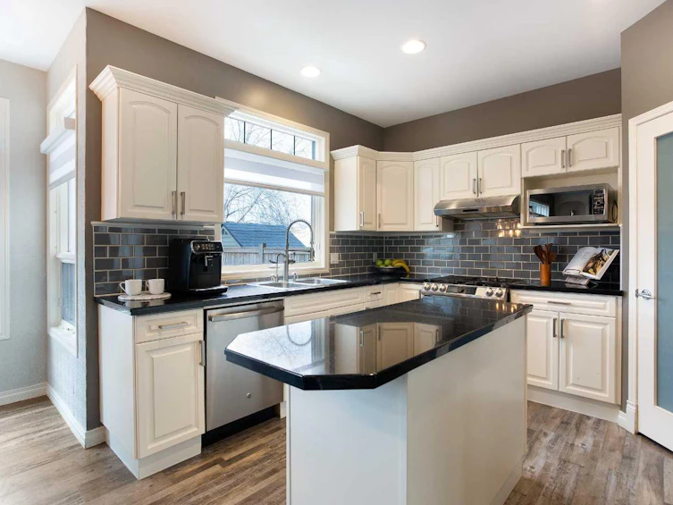 90 Discovery Ridge Road SW, Calgary, AB, T3H 4R4 - 8