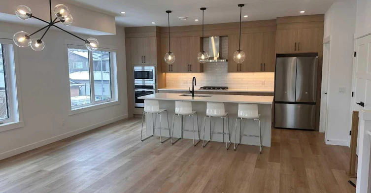 4744 Bowness Road, Calgary, AB, T3B 0B4 - 9