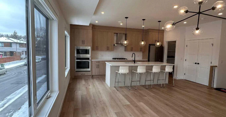 4744 Bowness Road, Calgary, AB, T3B 0B4 - 10