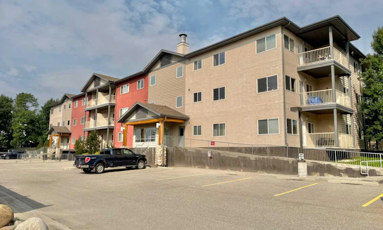 305-109 Seabolt Drive
