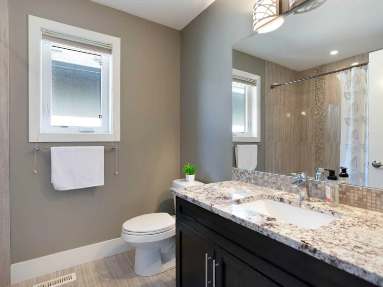 434 22 Avenue NW, Calgary, AB, T2M 1N3 - 17