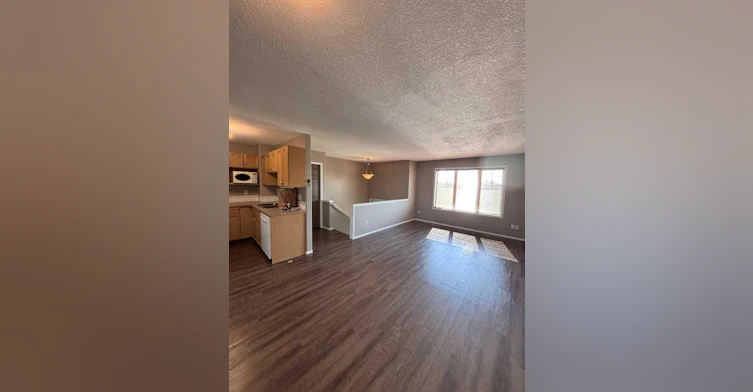 15 Blackfoot Boulevard W, Lethbridge, AB, T1K 7N7 - 4