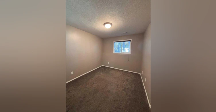 15 Blackfoot Boulevard W, Lethbridge, AB, T1K 7N7 - 13