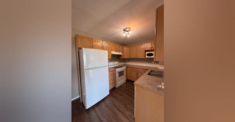 15 Blackfoot Boulevard W, Lethbridge, AB, T1K 7N7 - 6