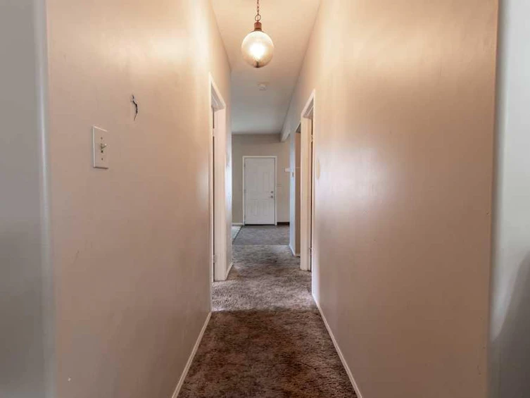 1312 4 Avenue N, Lethbridge, AB, T1H 0L2 - 14