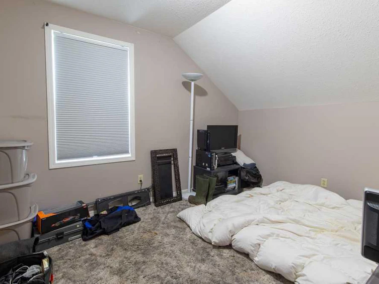 1312 4 Avenue N, Lethbridge, AB, T1H 0L2 - 29