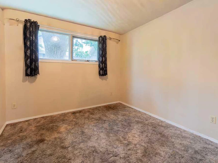 1312 4 Avenue N, Lethbridge, AB, T1H 0L2 - 20