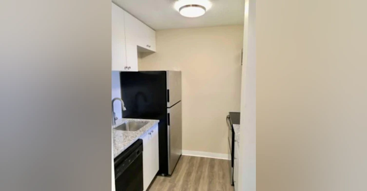 301-405 Columbia Boulevard, Lethbridge, AB, T1K 5R8 - 5