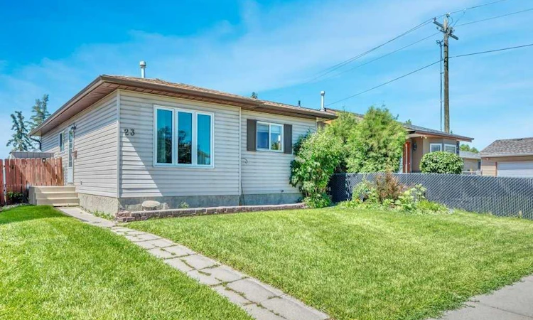 23 Abbercove Road SE