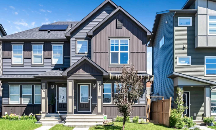 384 Chinook Gate Close SW