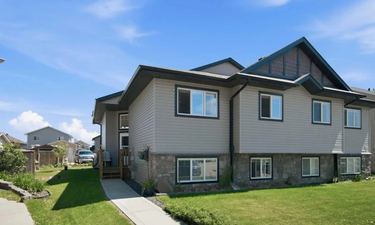 56 Heron Court