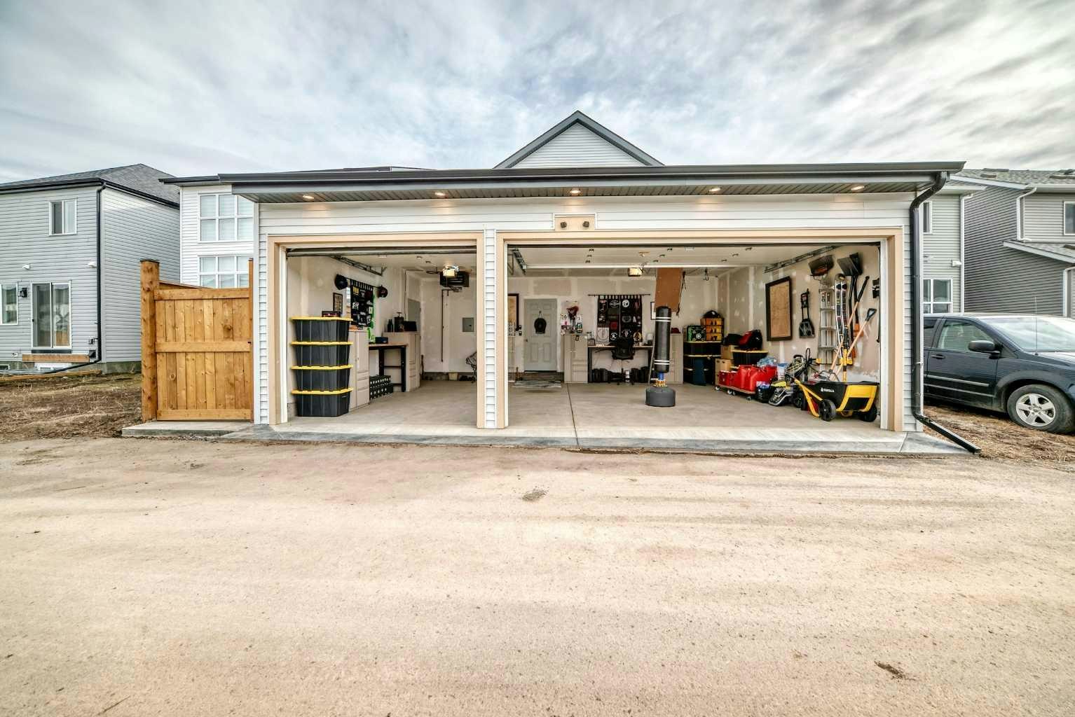32 Sugarsnap Way SE, Calgary, AB, T3S 0K4